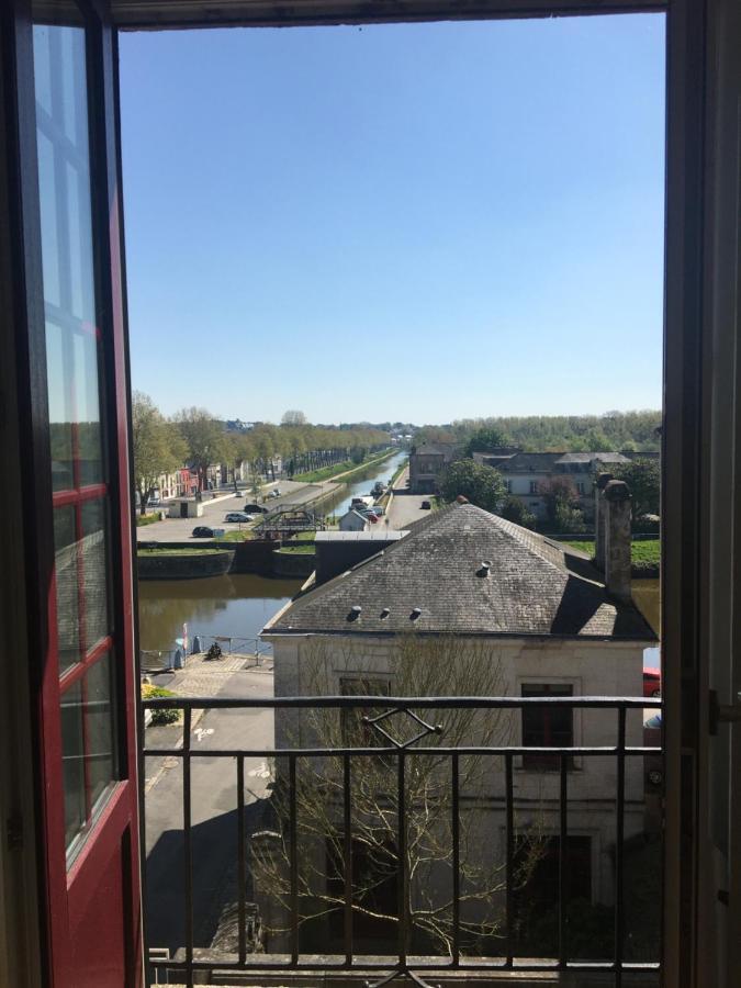La Promenade Apartment Redon Bagian luar foto